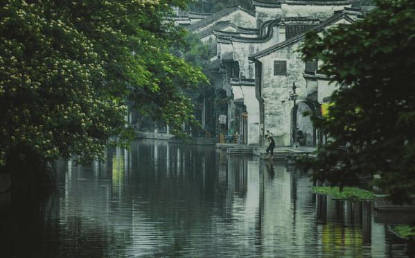 幼儿爱吃手怎么办？游戏画面